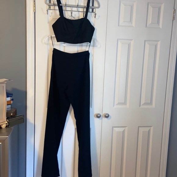 Dressy two piece black set🖤 - Picture 1 of 6